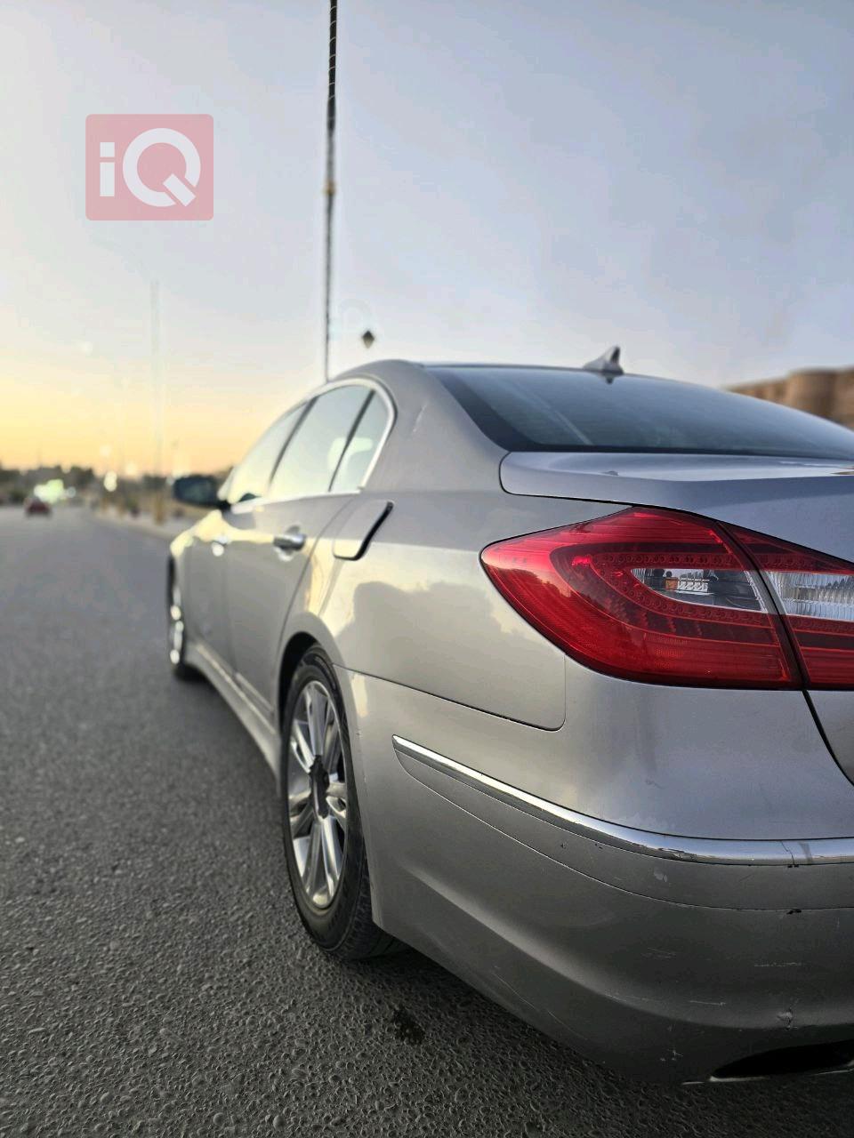 هيونداي جنسس